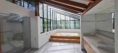 Casa de 5 alcobas en venta en San Jose De Bavaria, Bogotá · foto 15 de 20
