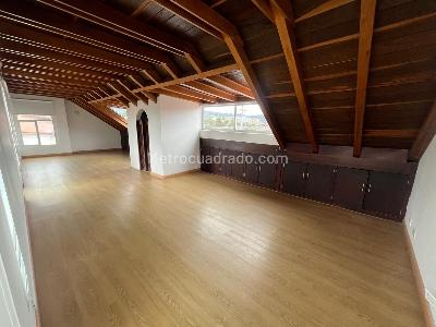 Casa de 4 alcobas en venta en San Jose De Bavaria, Bogotá, 800 m² · foto 17 de 18