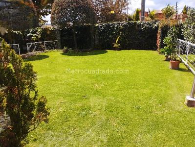 Casa de 4 alcobas en venta en San Jose De Bavaria, Bogotá, 800 m² · foto 15 de 18