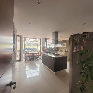 Casa de 4 alcobas en venta en San Jose De Bavaria, Bogotá, 800 m² · foto 6 de 18
