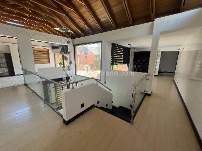 Casa de 5 alcobas en venta en San Jose De Bavaria, Bogotá, 800 m² · foto 8 de 20