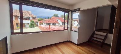 Casa de 5 alcobas en venta en San Jose De Bavaria, Bogotá, 800 m² · foto 13 de 20