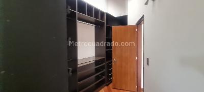 Casa de 5 alcobas en venta en San Jose De Bavaria, Bogotá, 800 m² · foto 16 de 20