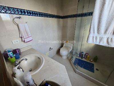 Casa de 4 alcobas en venta en San Jose De Bavaria, Bogotá, 800 m² · foto 13 de 20