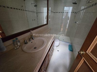 Casa de 4 alcobas en venta en San Jose De Bavaria, Bogotá, 800 m² · foto 9 de 20