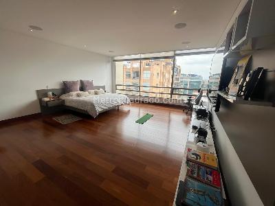 Apartamento de 3 alcobas en arriendo en Refugio Chico Central, Bogotá, 377 m² · foto 10 de 20