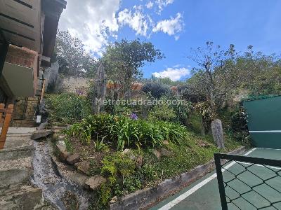 Casa de 3 alcobas en venta en San Jose De Bavaria, Bogotá, 800 m² · foto 19 de 20