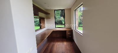 Casa de 4 alcobas en venta en Hacienda San Simon Pl, Bogotá, 1460 m² · foto 4 de 19