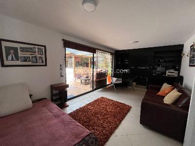 Casa de 4 alcobas en venta en San Jose De Bavaria, Bogotá, 1100 m² · foto 3 de 20