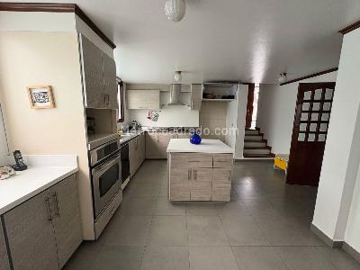 Casa de 3 alcobas en venta en San Jose De Bavaria, Bogotá, 800 m² · foto 13 de 20