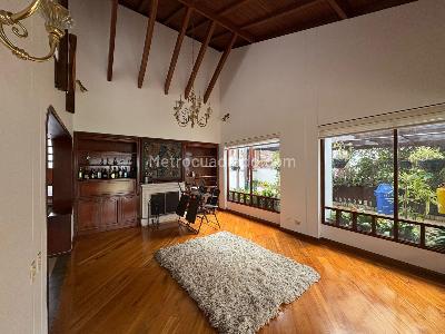 Casa de 3 alcobas en venta en San Jose De Bavaria, Bogotá, 800 m² · foto 7 de 20