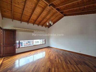 Casa de 5 alcobas en venta en San Jose De Bavaria, Bogotá, 450 m² · foto 11 de 20