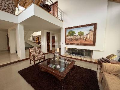 Casa de 4 alcobas en venta en San Jose De Bavaria, Bogotá, 800 m² · foto 6 de 20
