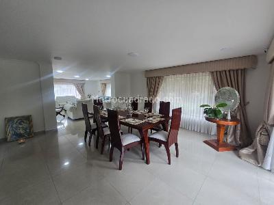 Casa de 4 alcobas en venta en San Jose De Bavaria, Bogotá · foto 12 de 20