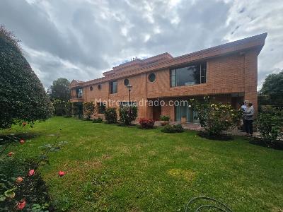 Casa de 4 alcobas en venta en San Jose De Bavaria, Bogotá · foto 5 de 20