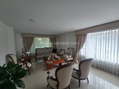 Casa de 4 alcobas en venta en San Jose De Bavaria, Bogotá · foto 8 de 20