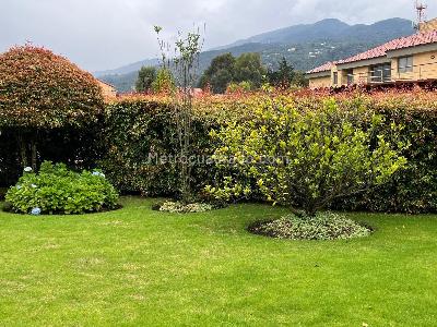 Casa de 5 alcobas en venta en San Simon, Bogotá, 1184 m² · foto 10 de 10