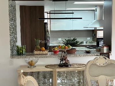 Casa de 5 alcobas en venta en San Simon, Bogotá, 1184 m² · foto 5 de 10