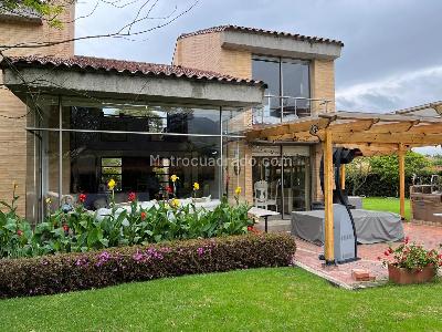 Casa de 5 alcobas en venta en San Simon, Bogotá, 1184 m² · foto 7 de 10