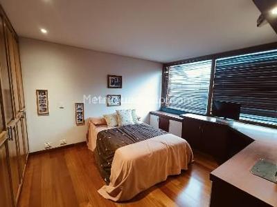 Casa de 4 alcobas en venta en San Jose De Bavaria, Bogotá, 850 m² · foto 11 de 18