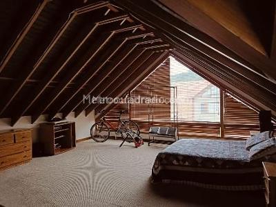Casa de 4 alcobas en venta en San Jose De Bavaria, Bogotá, 850 m² · foto 17 de 18