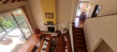 Casa de 4 alcobas en venta en San Jose De Bavaria, Bogotá, 1000 m² · foto 3 de 20
