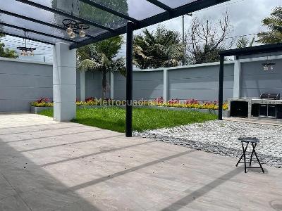 Casa de 4 alcobas en venta en San Jose De Bavaria, Bogotá, 835 m² · foto 18 de 20