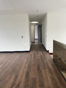 Casa de 4 alcobas en venta en San Jose De Bavaria, Bogotá, 835 m² · foto 5 de 20