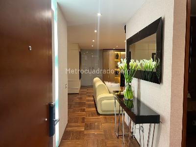 Apartamento de 3 alcobas en venta en Sierras Del Moral, Bogotá, 209 m² · foto 3 de 20
