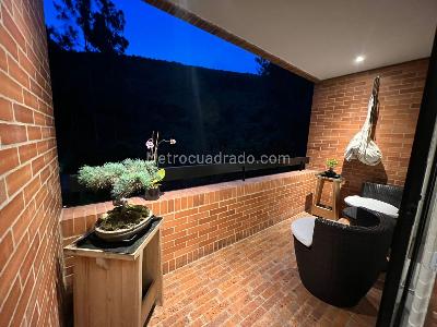 Apartamento de 3 alcobas en venta en Sierras Del Moral, Bogotá, 209 m² · foto 7 de 20
