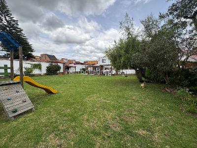 Casa de 4 alcobas en venta en San Jose De Bavaria, Bogotá, 1100 m² · foto 19 de 20