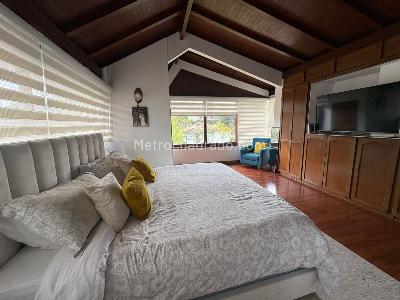 Casa de 4 alcobas en venta en San Jose De Bavaria, Bogotá, 1100 m² · foto 8 de 20