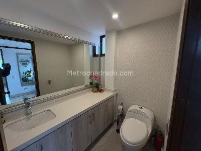 Casa de 4 alcobas en venta en San Jose De Bavaria, Bogotá, 1100 m² · foto 9 de 20