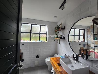 Casa de 4 alcobas en venta en San Jose De Bavaria, Bogotá, 320 m² · foto 5 de 20