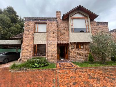 Casa de 4 alcobas en venta en San Jose De Bavaria, Bogotá, 800 m² · foto 15 de 20