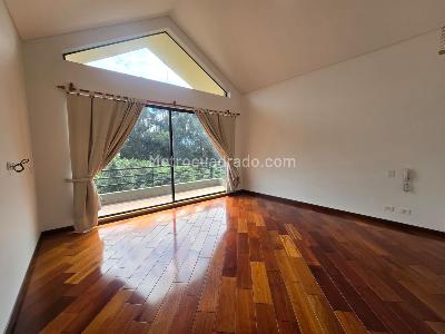Casa de 4 alcobas en venta en Cerros De Sotileza, Bogotá, 500 m² · foto 14 de 20