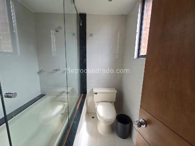 Casa de 4 alcobas en venta en Cerros De Sotileza, Bogotá, 500 m² · foto 15 de 20