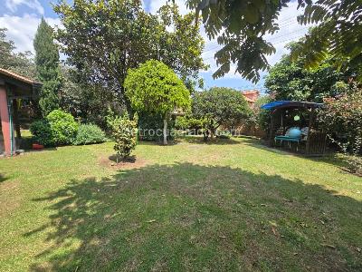 Casa de 4 alcobas en venta en San Jose De Bavaria, Bogotá, 1000 m² · foto 15 de 17