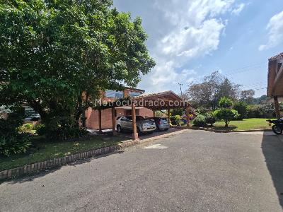 Casa de 4 alcobas en venta en San Jose De Bavaria, Bogotá, 1000 m² · foto 17 de 17