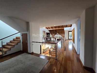 Casa de 5 alcobas en venta en San Jose De Bavaria, Bogotá, 800 m² · foto 13 de 20