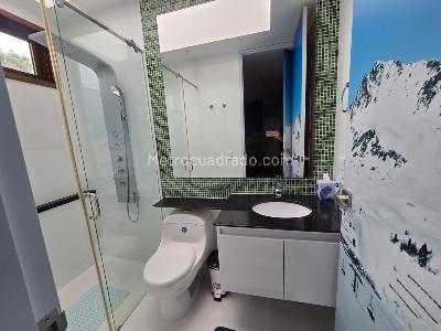 Casa de 5 alcobas en venta en San Jose De Bavaria, Bogotá, 800 m² · foto 4 de 20