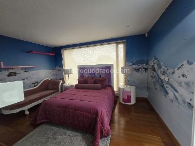 Casa de 5 alcobas en venta en San Jose De Bavaria, Bogotá, 800 m² · foto 8 de 20
