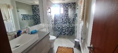 Casa de 3 alcobas en venta en San Jose De Bavaria, Bogotá, 220 m² · foto 13 de 14
