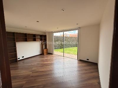 Casa de 4 alcobas en venta en Hacienda San Simon, Bogotá, 800 m² · foto 17 de 20