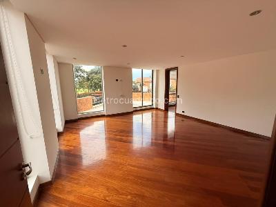 Casa de 4 alcobas en venta en Hacienda San Simon, Bogotá, 800 m² · foto 9 de 20