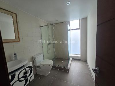 Casa de 4 alcobas en venta en Hacienda San Simon, Bogotá, 1400 m² · foto 12 de 20