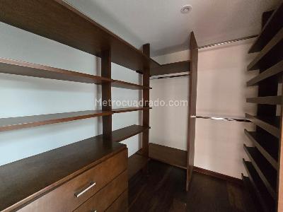 Casa de 5 alcobas en venta en San Jose De Bavaria, Bogotá, 800 m² · foto 16 de 20