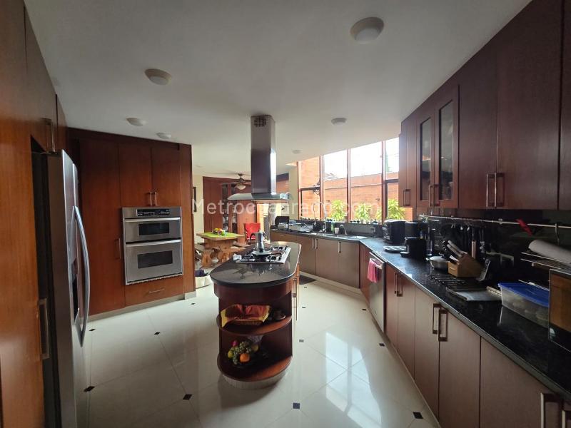 Casa – Bogotá, San José de Bavaria, Localidad Suba - Más