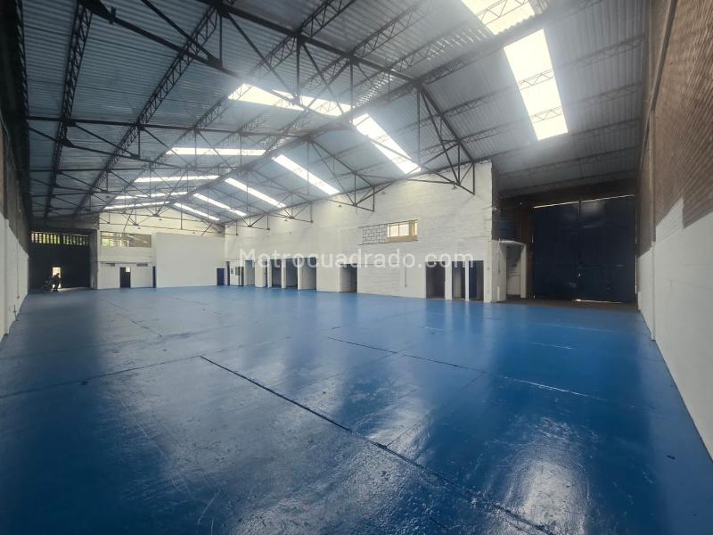 Bodega en Arriendo, PUENTE ARANDA, Bogotá D.C. - Más