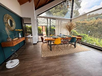 Casa de 4 alcobas en venta en Cerros De Suba Provenza, Bogotá, 400 m² · foto 2 de 20